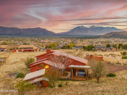 Photo of Flagstaff, AZ 86004 (MLS # 202601)