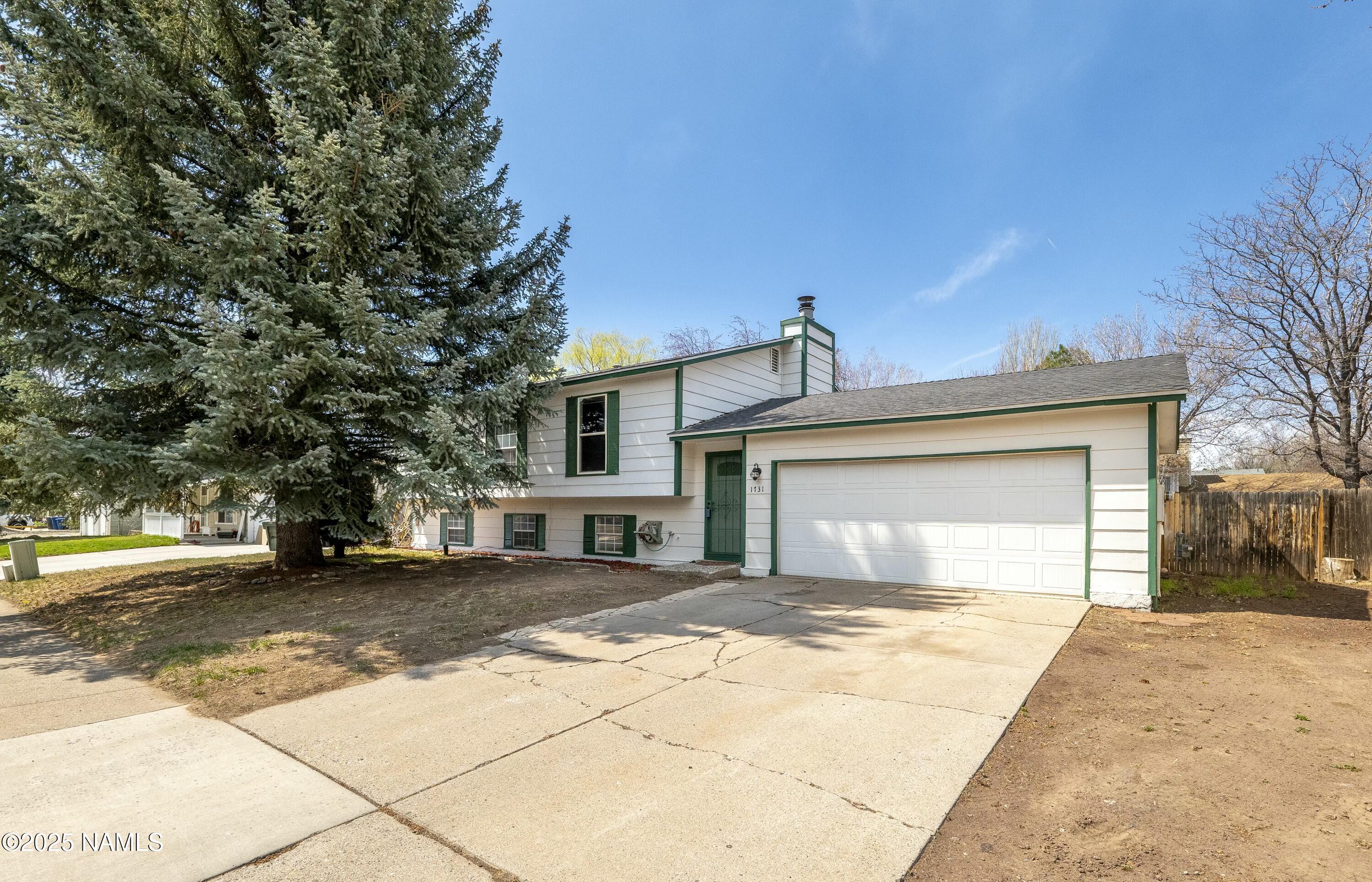 1731 N Deer Crossing Road