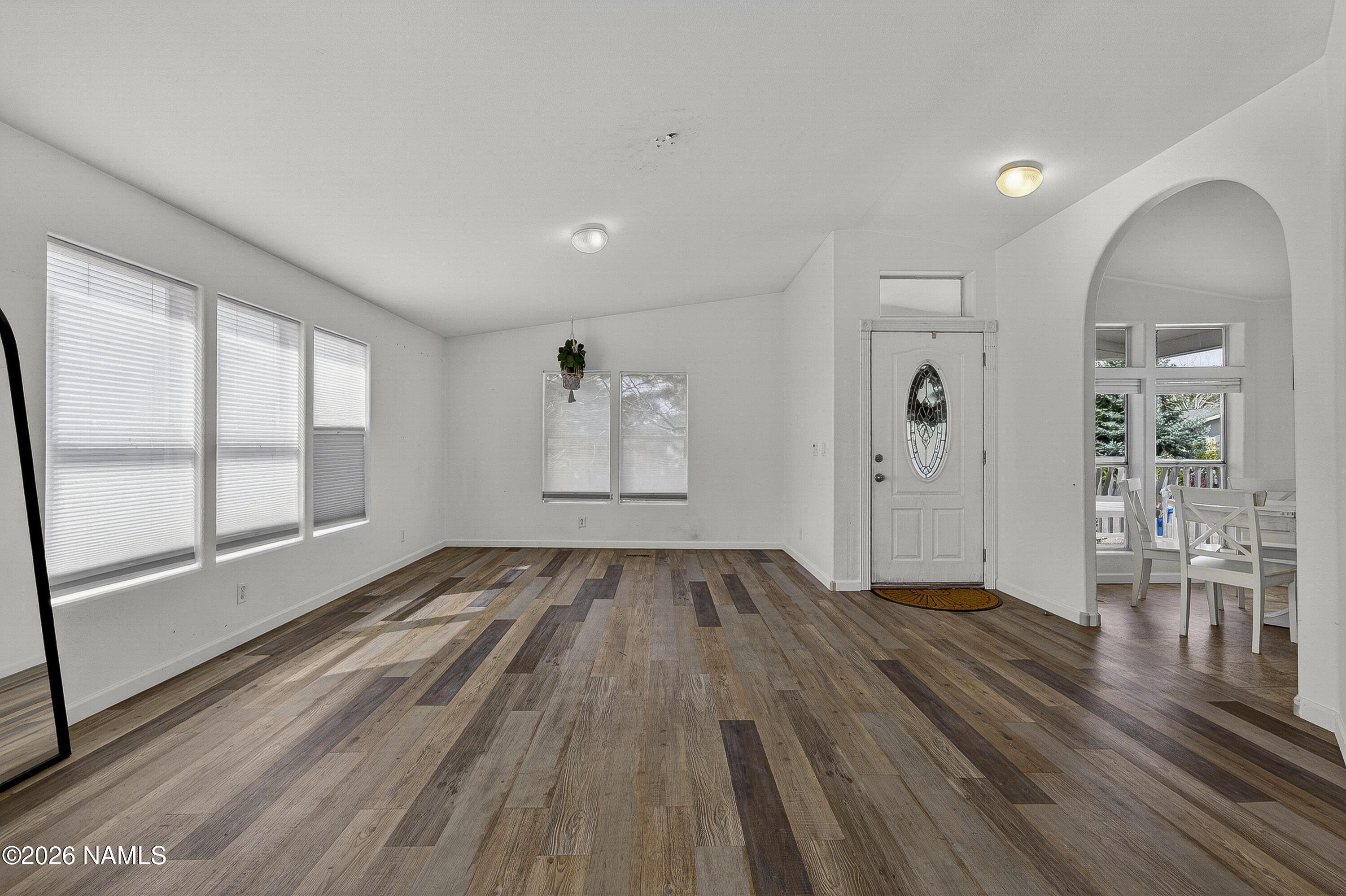 1756 W Shellie Drive