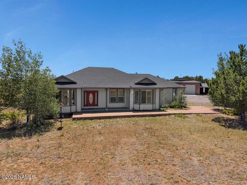 Photo of Flagstaff, AZ 86004 (MLS # 204725)