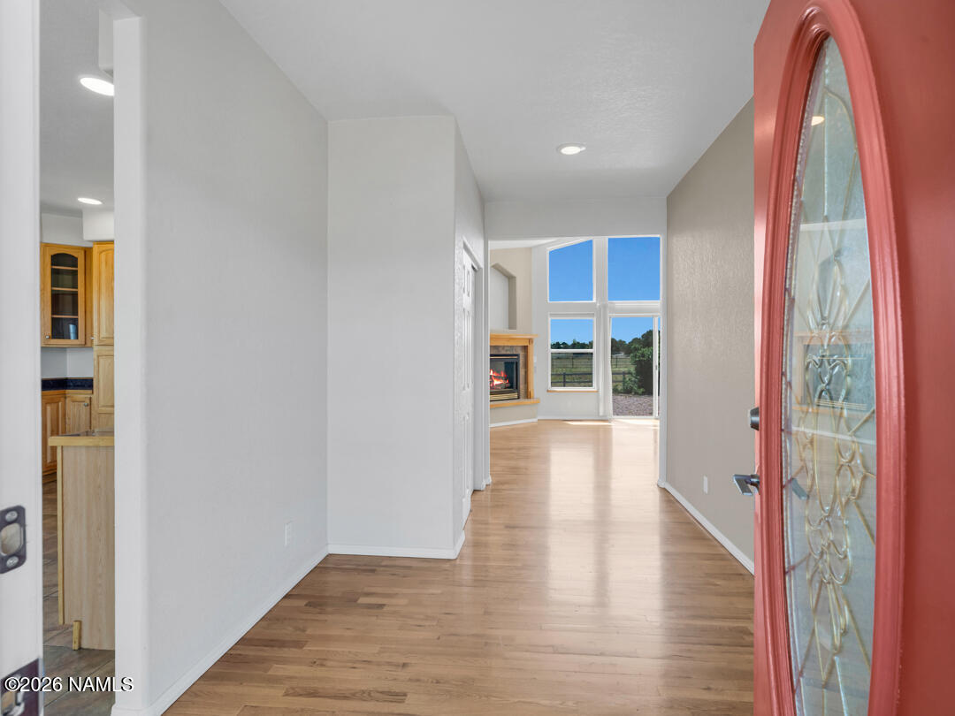 10150 E Wapiti Trail