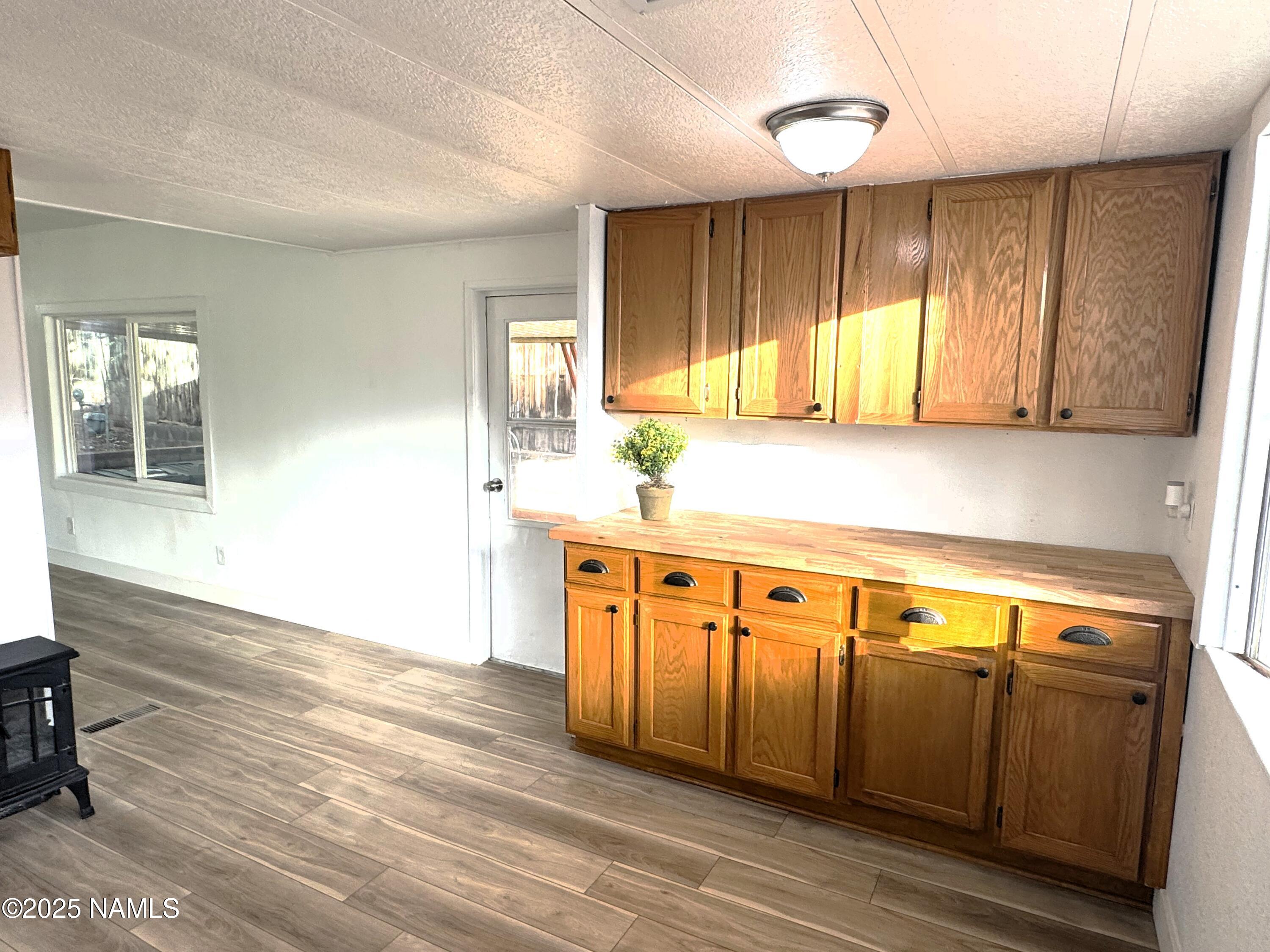 6061 N Snowflake Drive