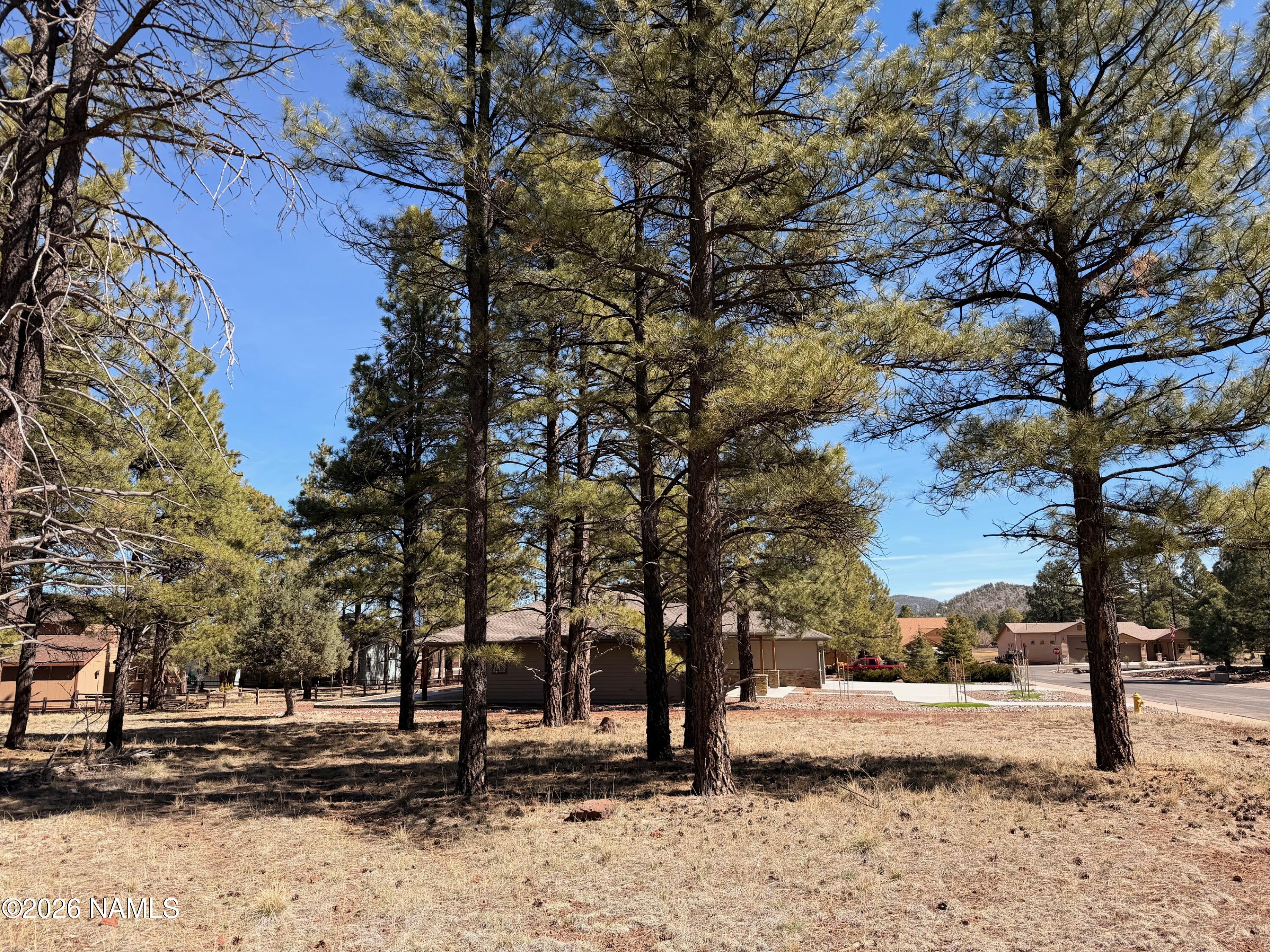 3210 W Northwood Court