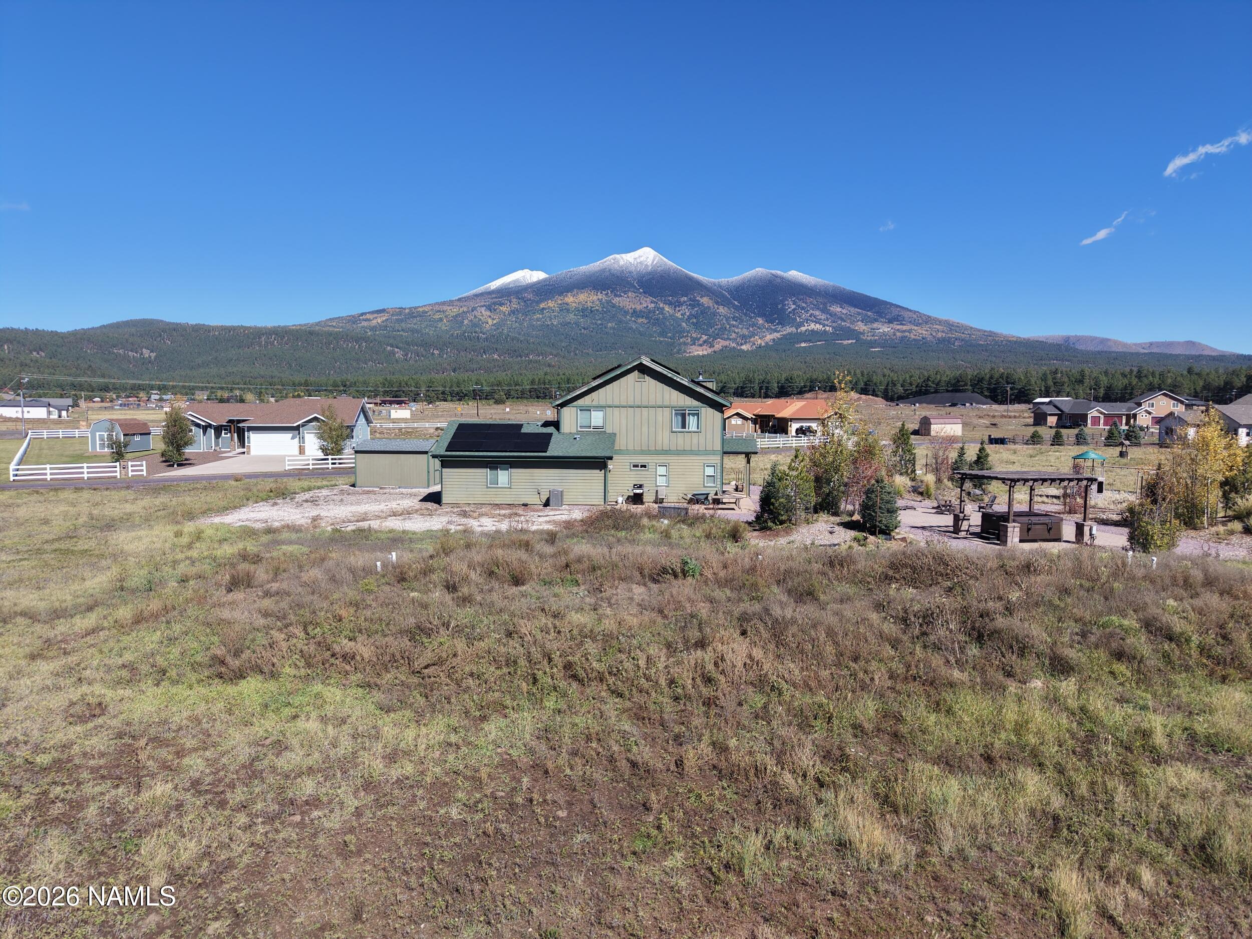 6990 Blue Mountain Trail