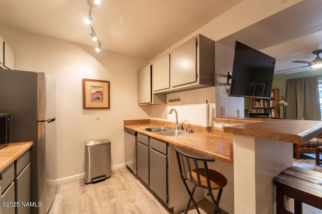 1185 W University Avenue 154