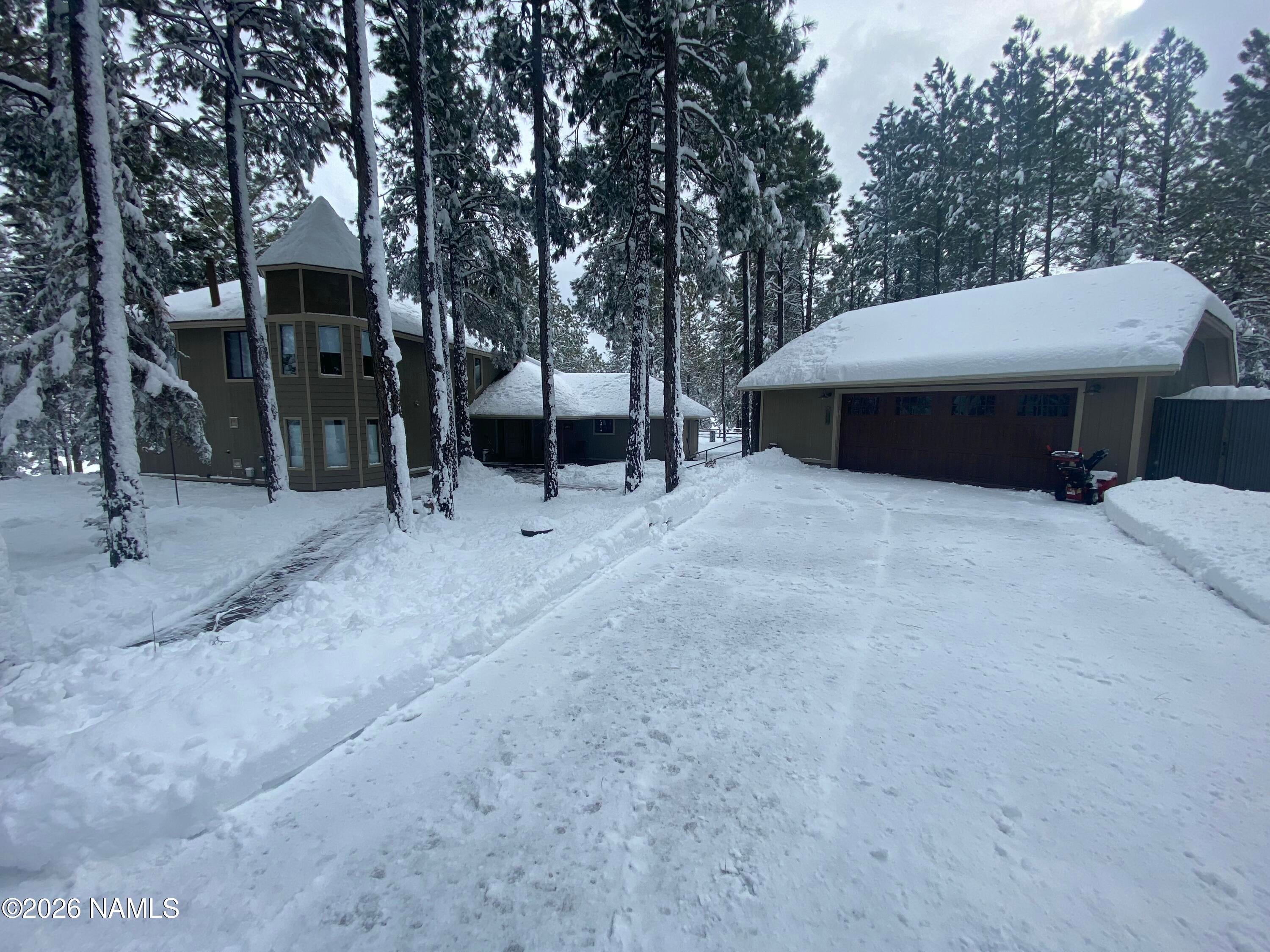 5045 E Lake Country Road