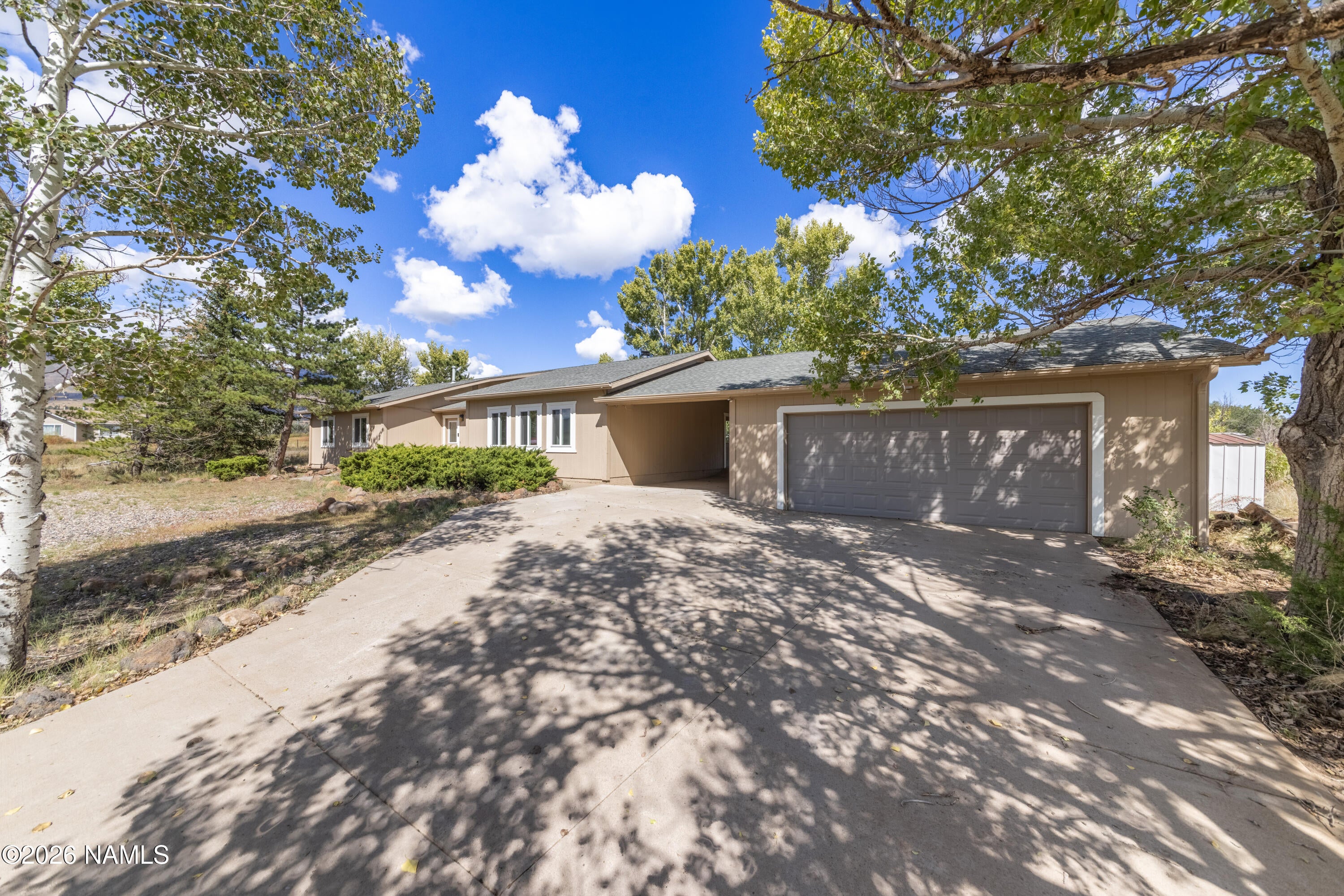 6095 E Jerri Lyn Lane