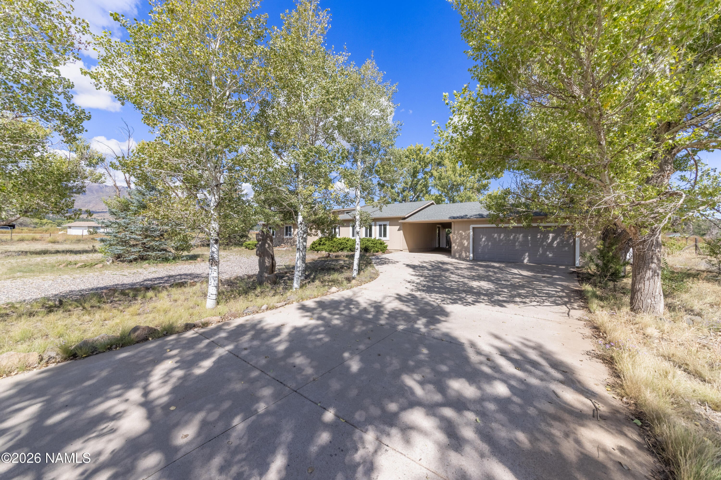 6095 E Jerri Lyn Lane