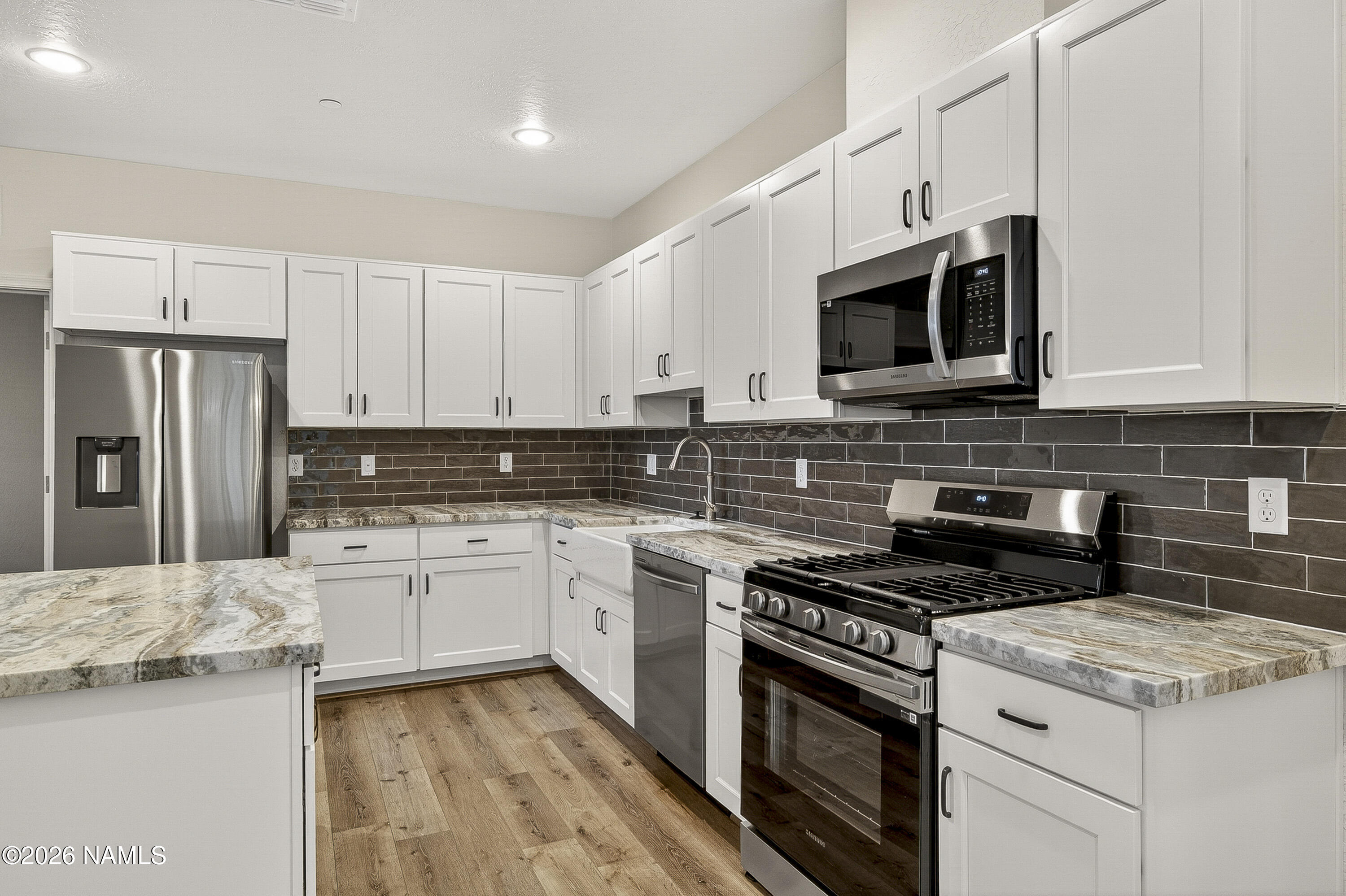 1650 E Ponderosa Parkway 126