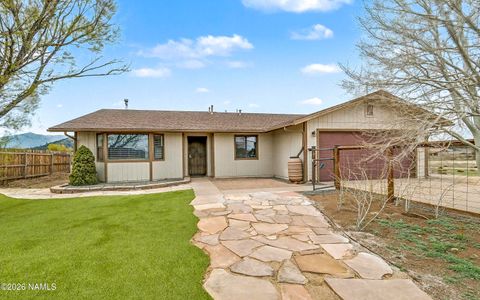 Photo of Flagstaff, AZ 86004 (MLS # 204051)