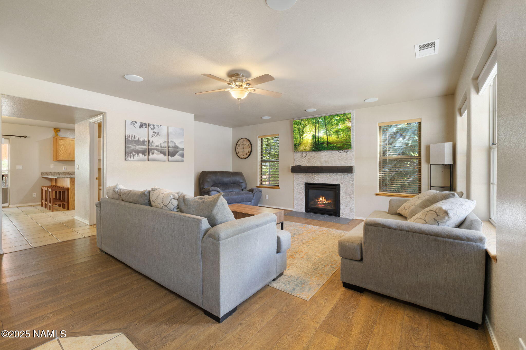 738 W Cattle Drive Trail