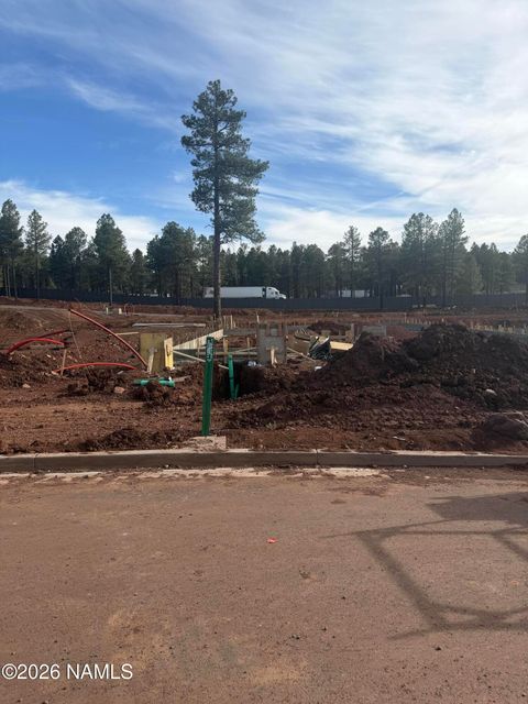 Photo of Flagstaff, AZ 86001 (MLS # 203587)