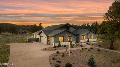 Photo of Flagstaff, AZ 86001 (MLS # 204385)