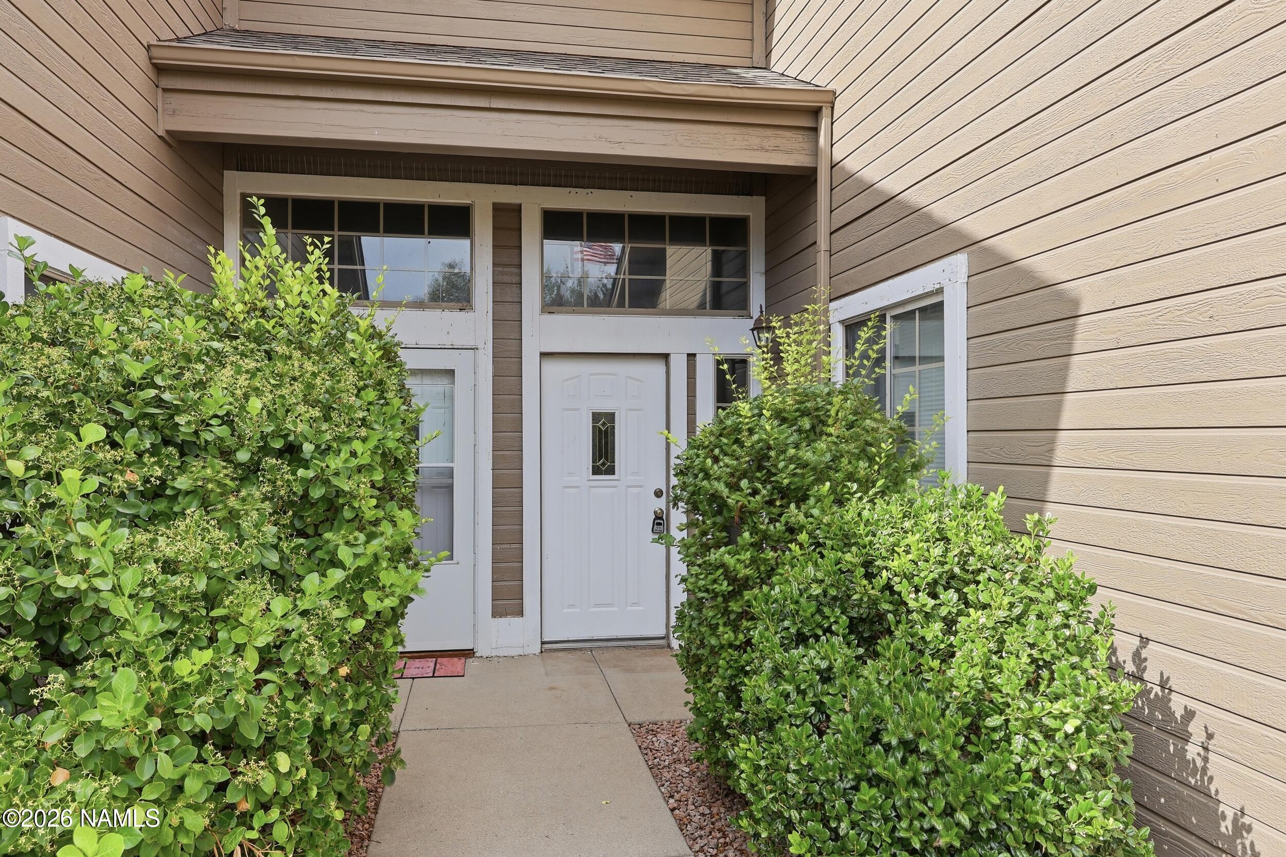 5324 E Boulder Run Drive