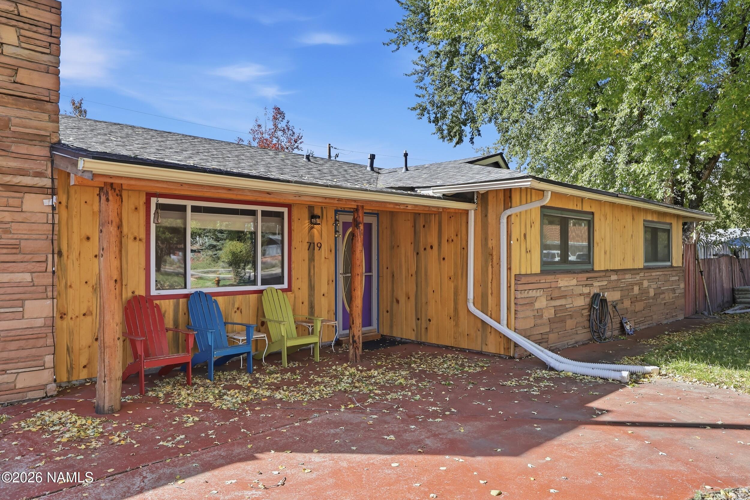 719 W Whiting Road