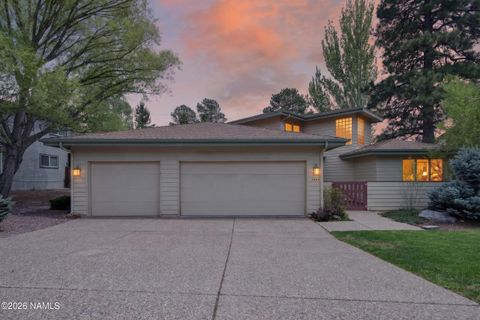 Photo of Flagstaff, AZ 86004 (MLS # 204193)