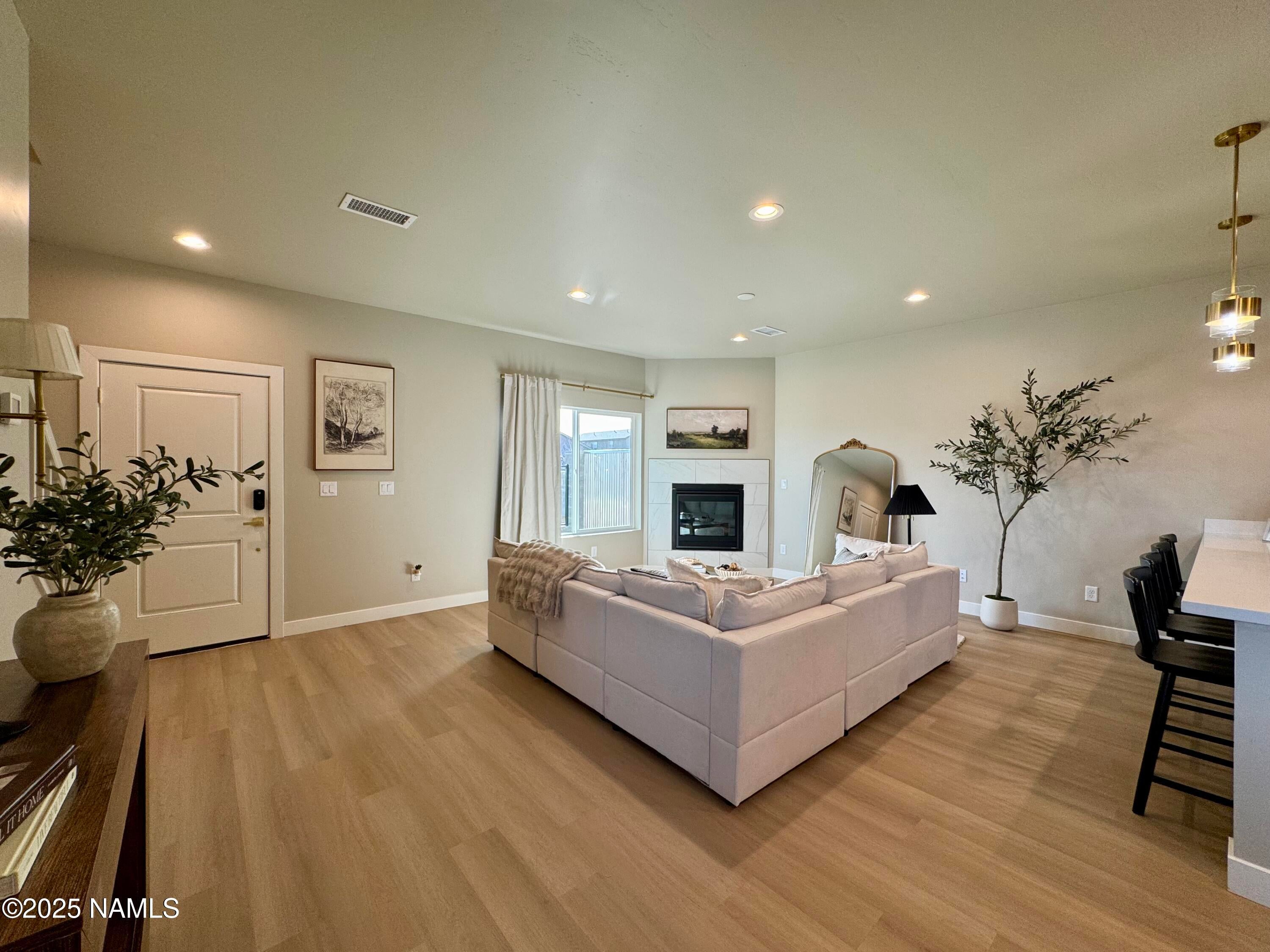 12100 Curtis Court
