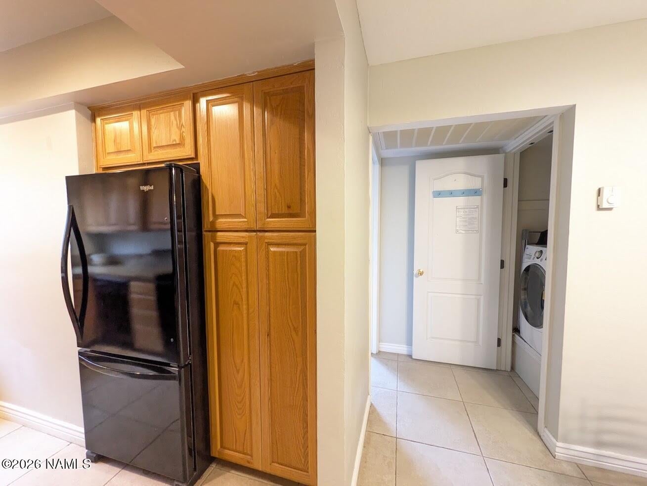 3200 S Litzler Drive 25-147
