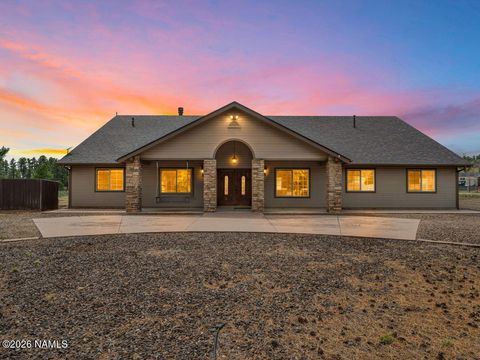 4910 Camino De Los Vientos Flagstaff AZ 86004