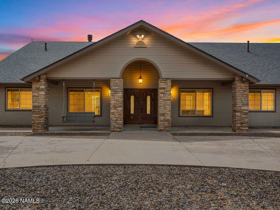 4910 Camino De Los Vientos