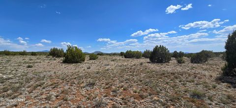 Photo of Williams, AZ 86046 (MLS # 204721)