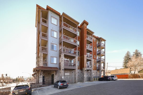 207 S BEAVER ST APT 505, FLAGSTAFF, AZ 86001 - Image 2b5301d7eccd9c252f176cb3c706d29d/1755871607