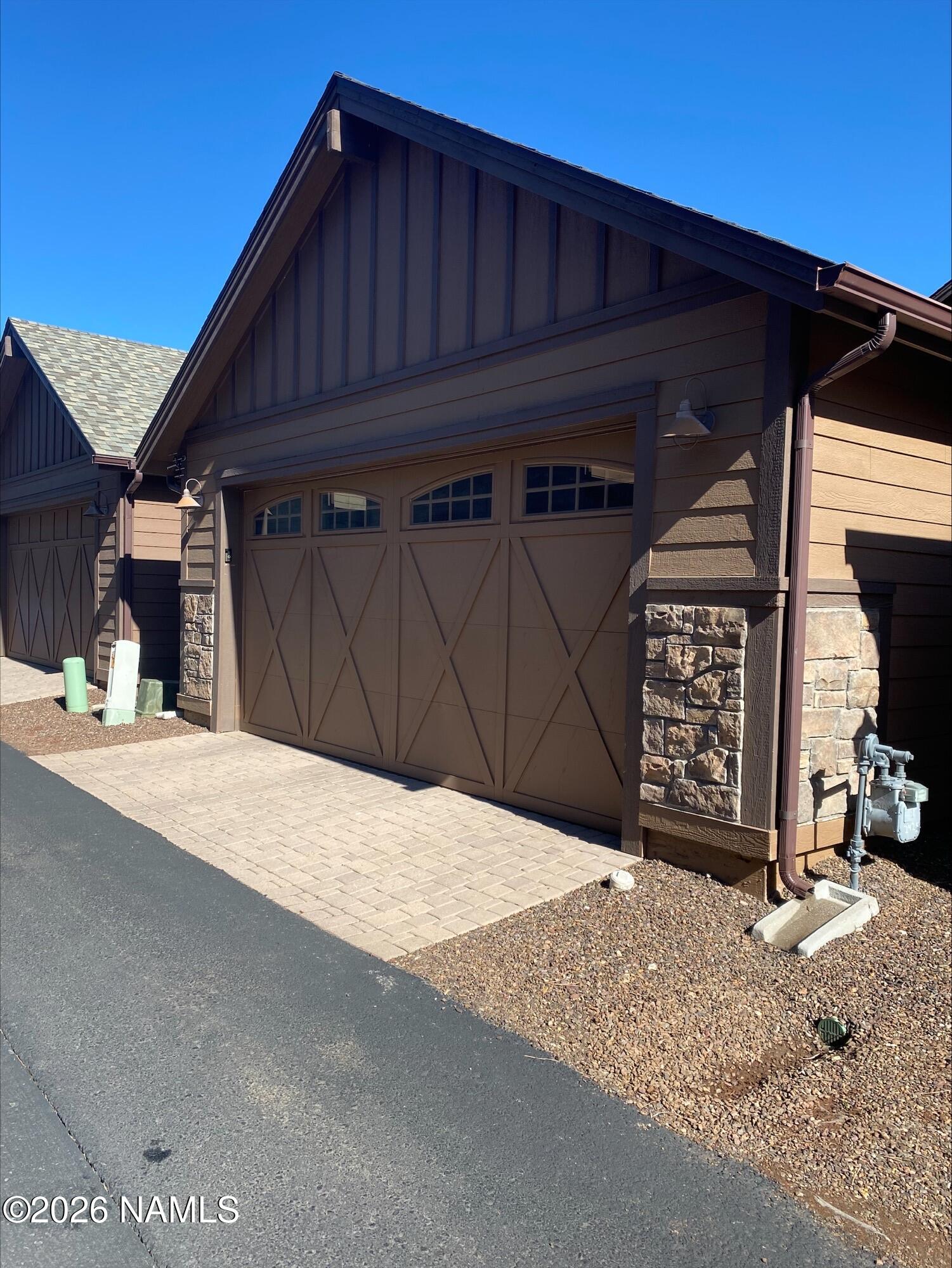 2425 W Bruce Balle Drive