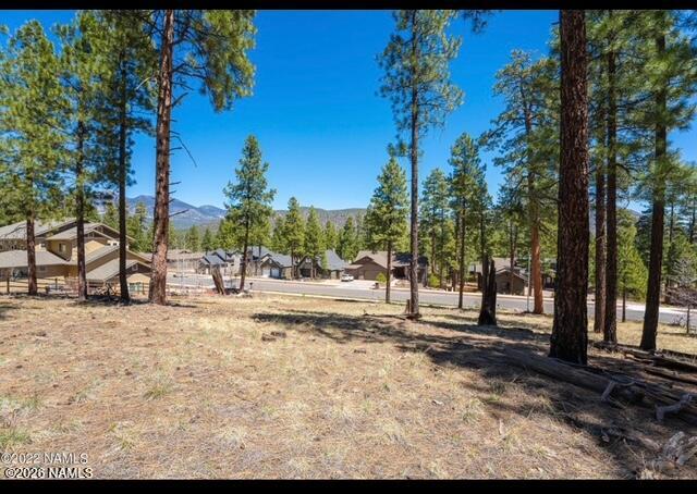 2057 N Cobblestone Circle