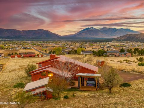 Photo of Flagstaff, AZ 86004 (MLS # 204685)