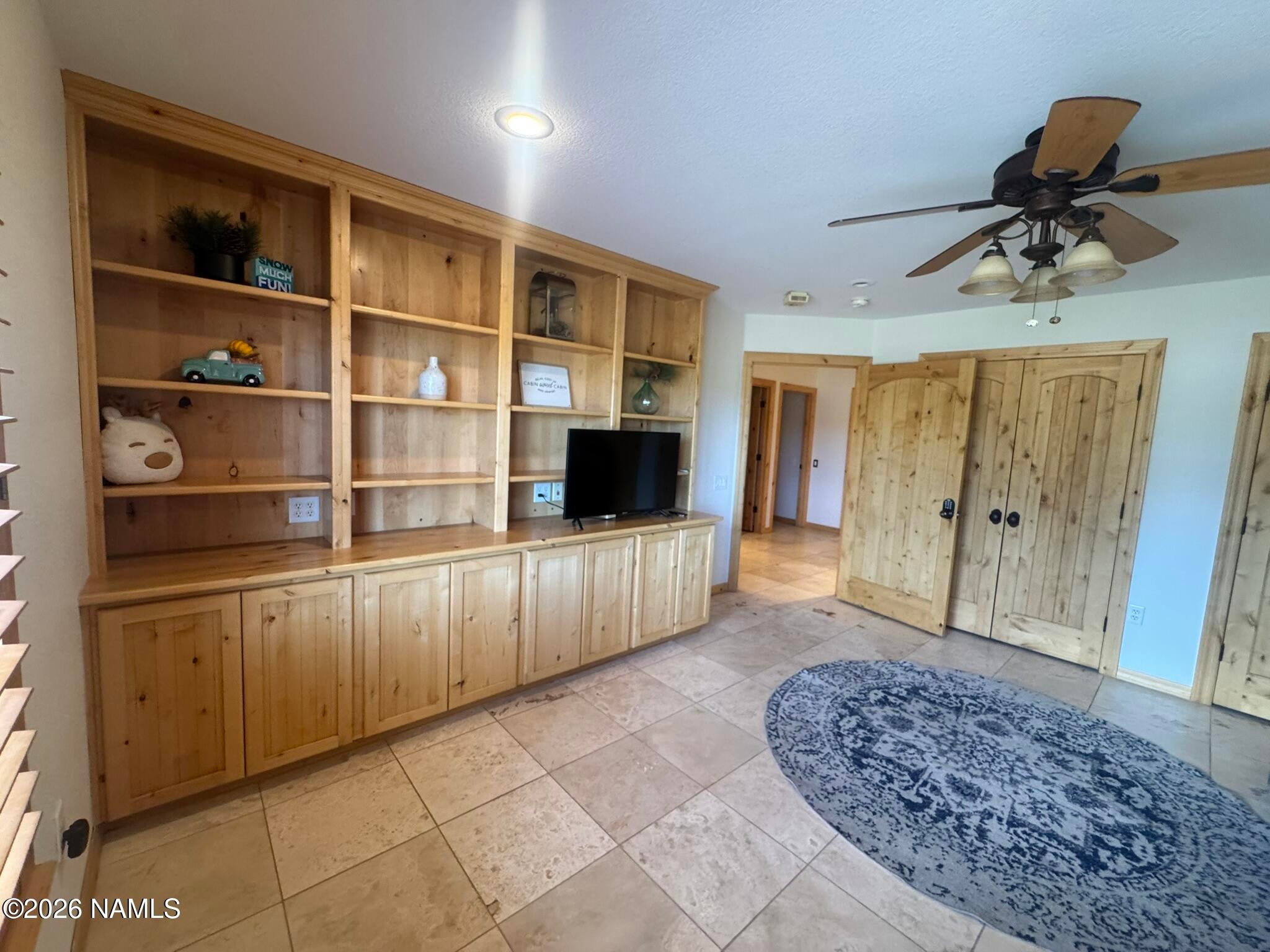3363 N Spring Valley Road