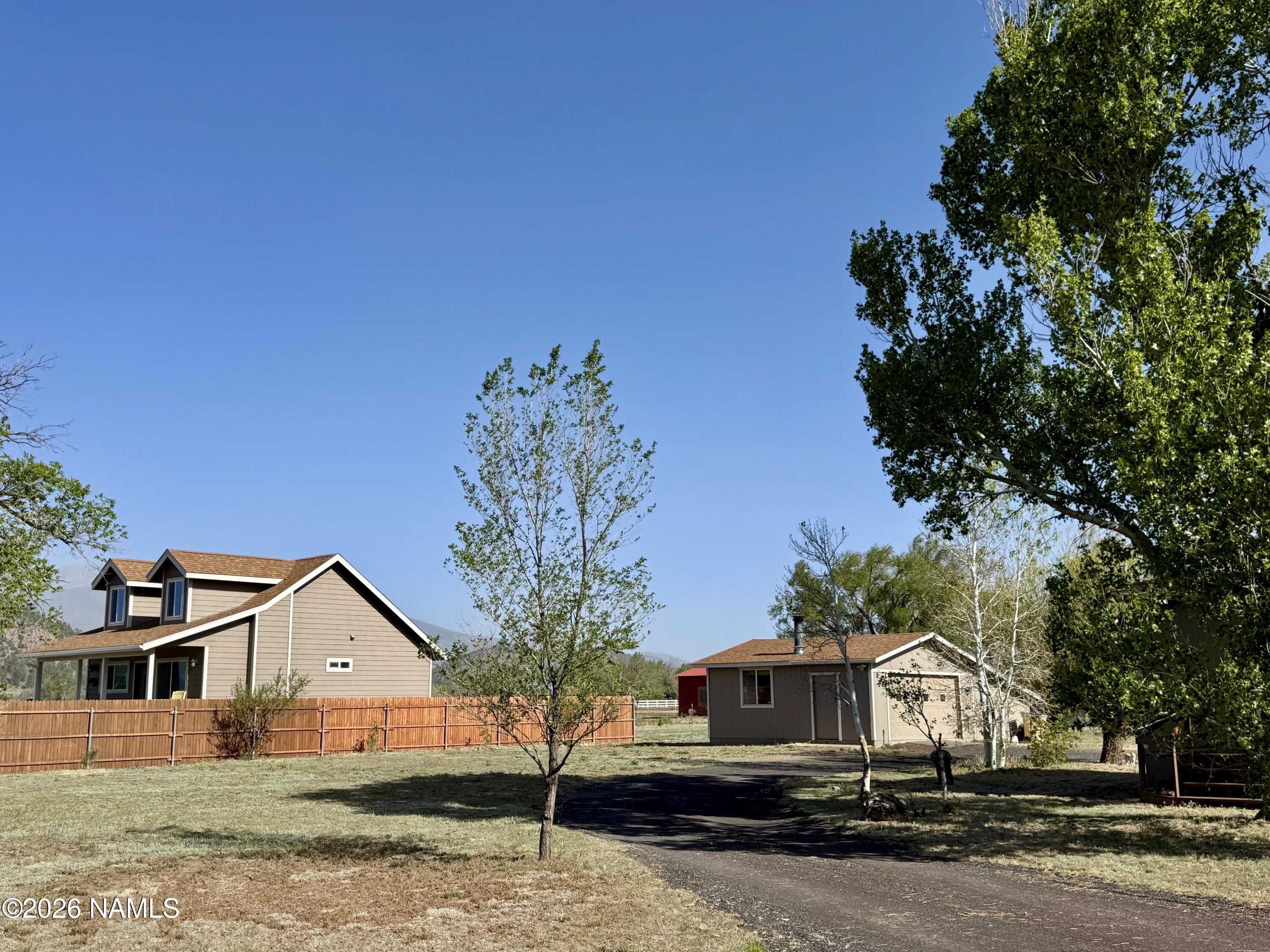 8105 E Mercury Drive Units A & B