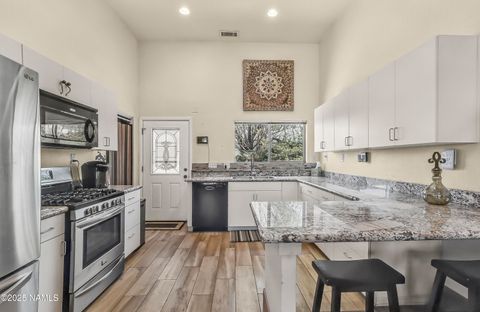 Photo of Flagstaff, AZ 86004 (MLS # 200720)