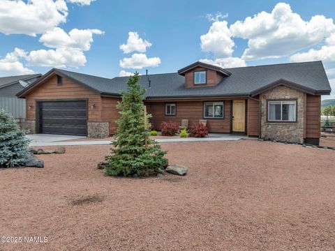 Photo of Williams, AZ 86046 (MLS # 201127)
