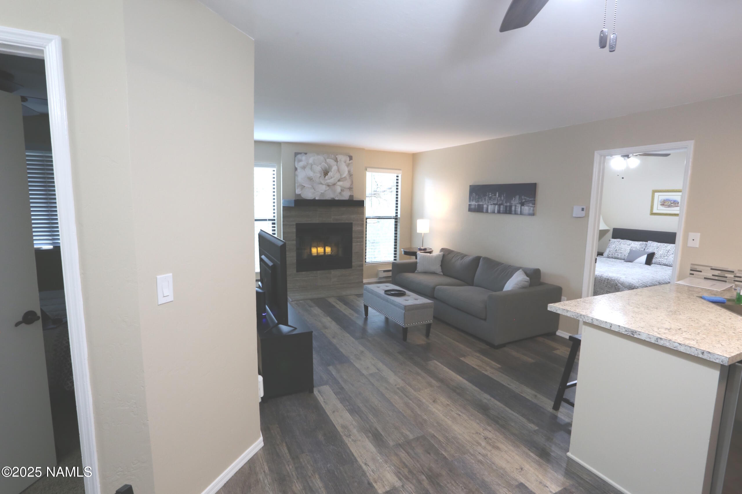 2700 S White Mountain Road 701