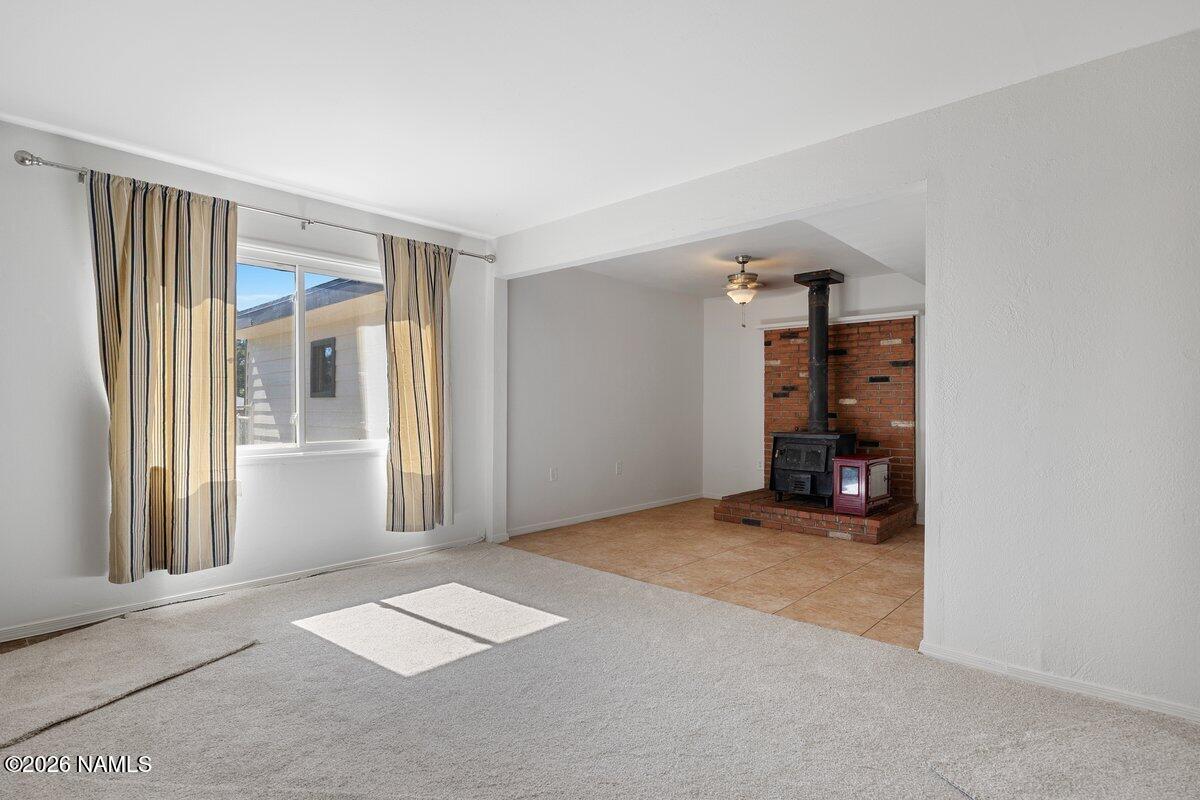 132 S Paseo Del Flag