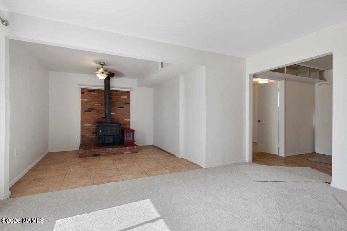 132 S Paseo Del Flag