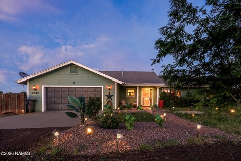 Photo of Flagstaff, AZ 86004 (MLS # 203467)