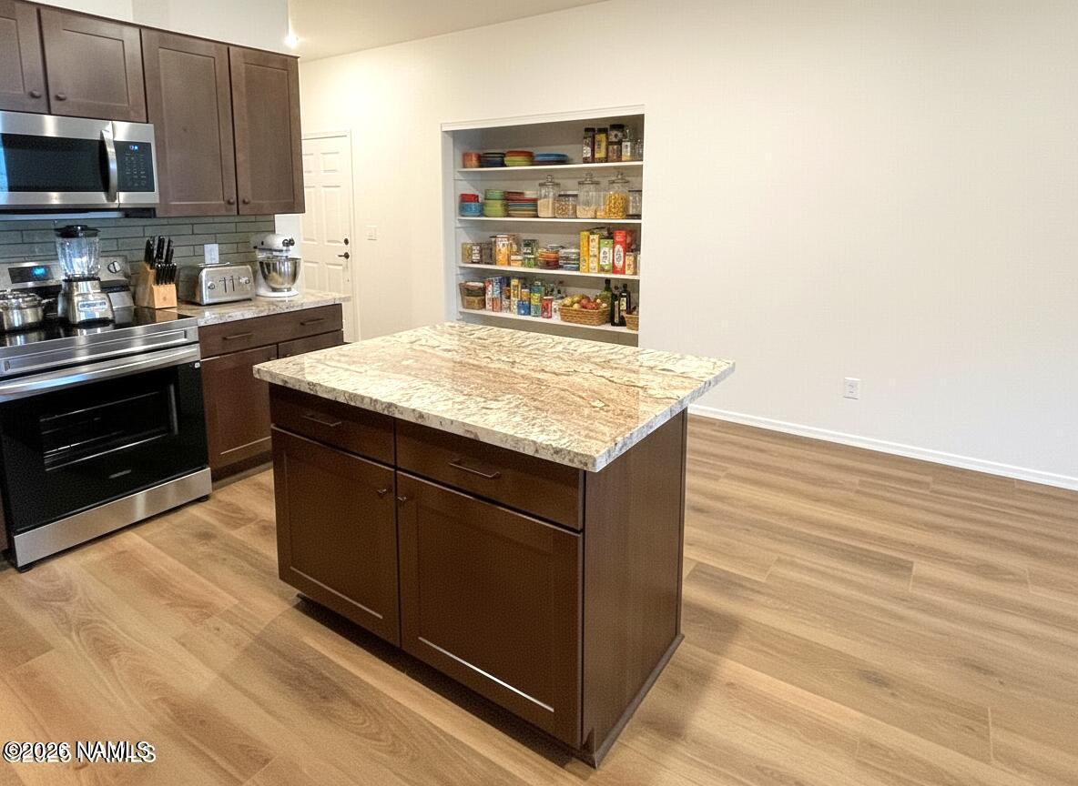 2950 W Presidio Drive 304