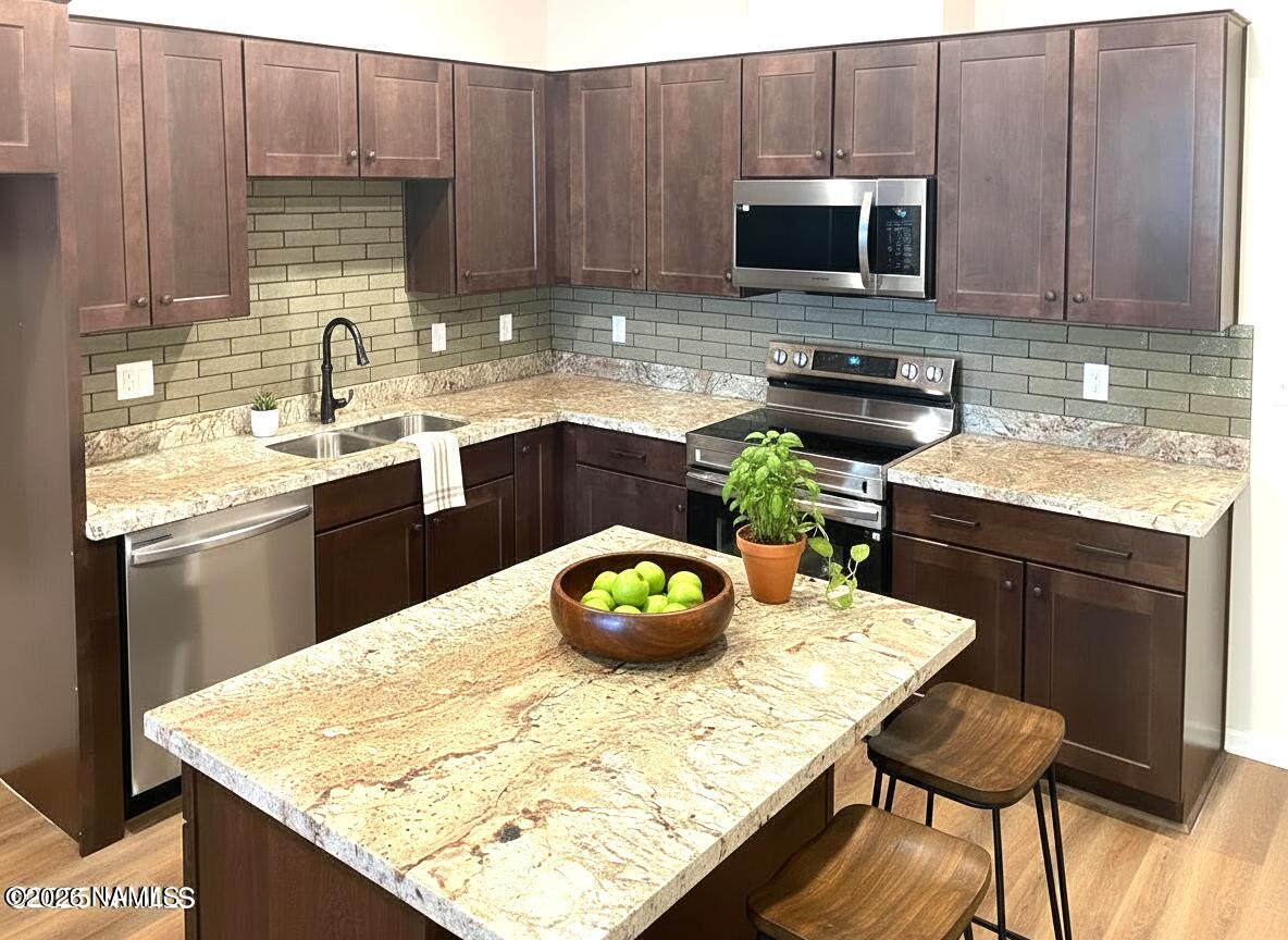 2950 W Presidio Drive 304