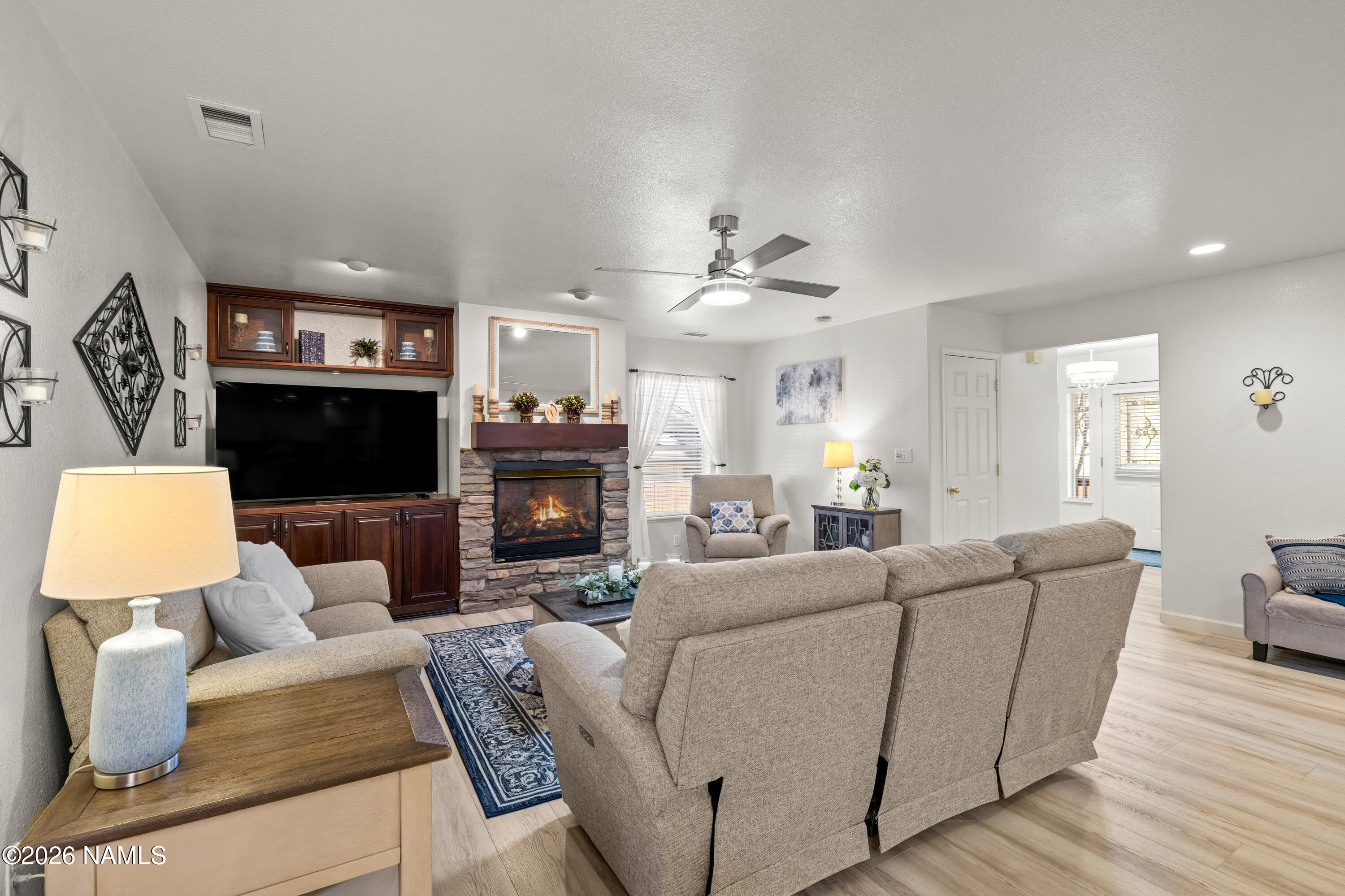 2201 N Bristlecone Drive