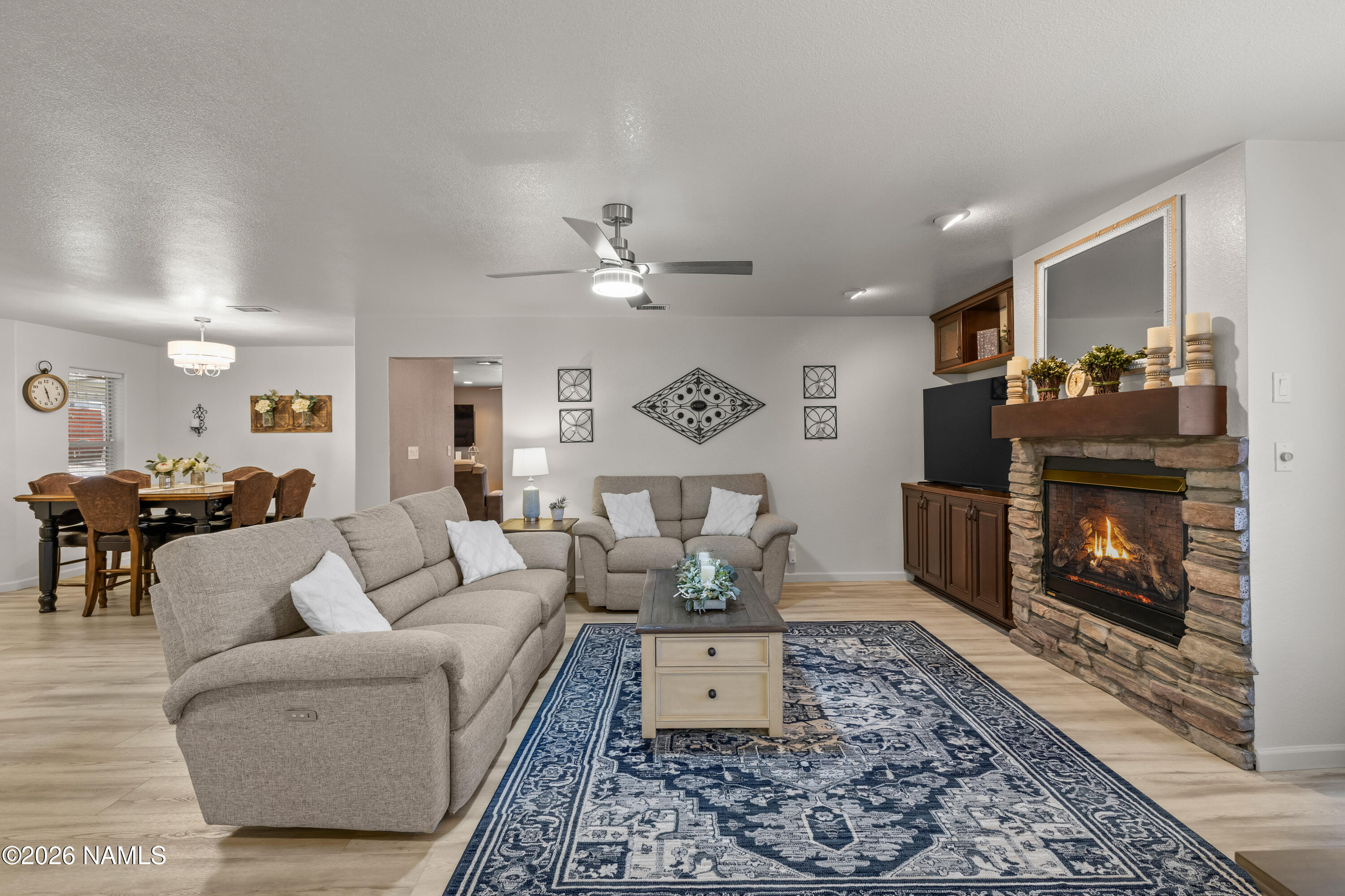 2201 N Bristlecone Drive