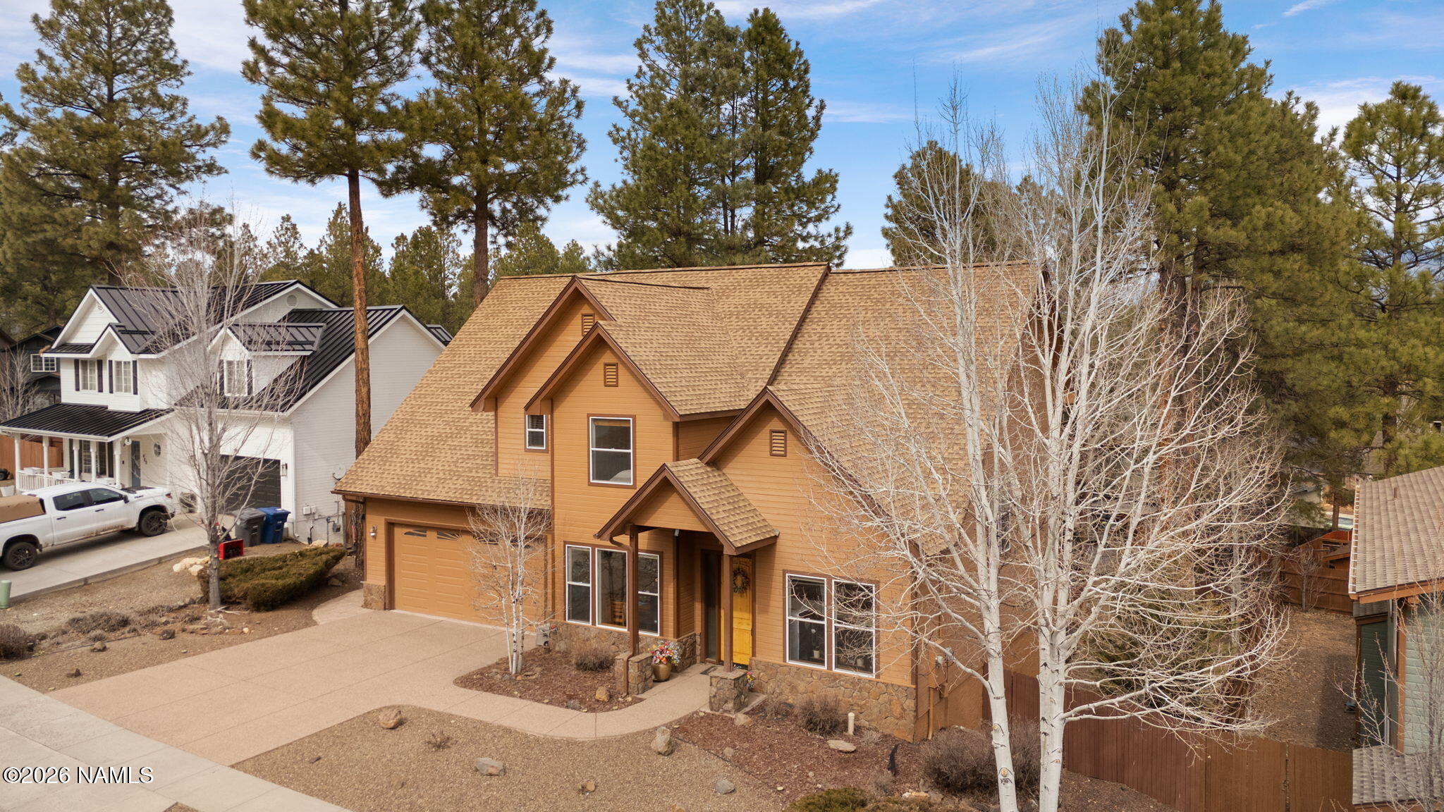 484 E Clover Creek Drive