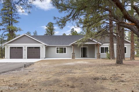 Photo of Flagstaff, AZ 86004 (MLS # 200506)
