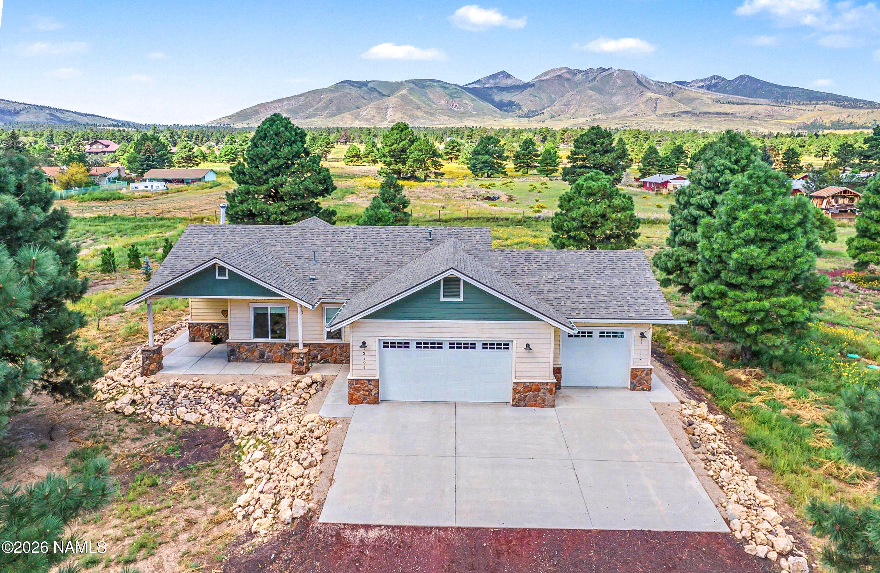 12194 Daniel Way