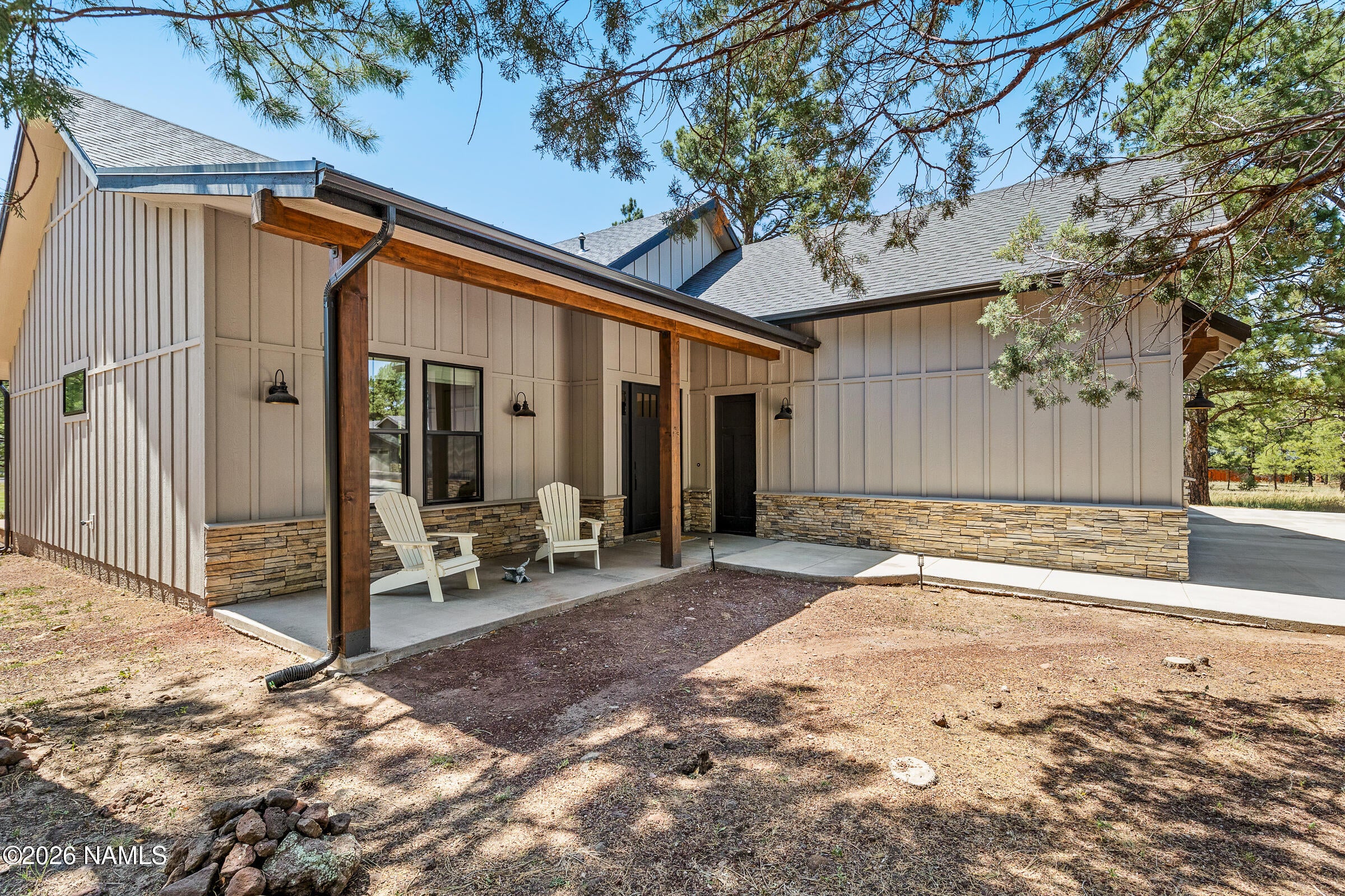 2943 W Castle Pines Drive