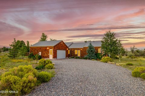 Photo of Flagstaff, AZ 86004 (MLS # 202580) Photo of Flagstaff, AZ 86004 (MLS # 202580)