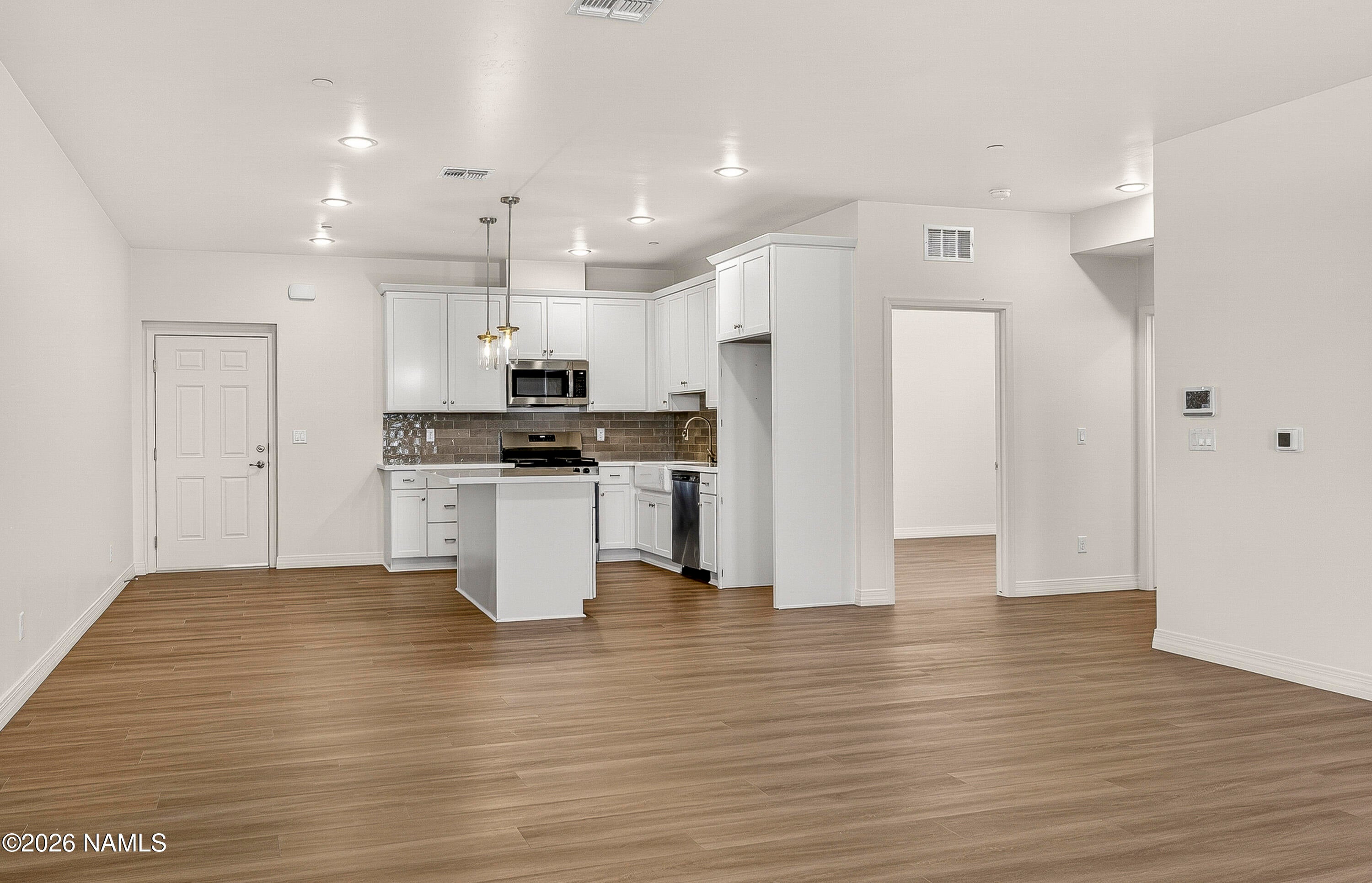310 E Birch Avenue 305