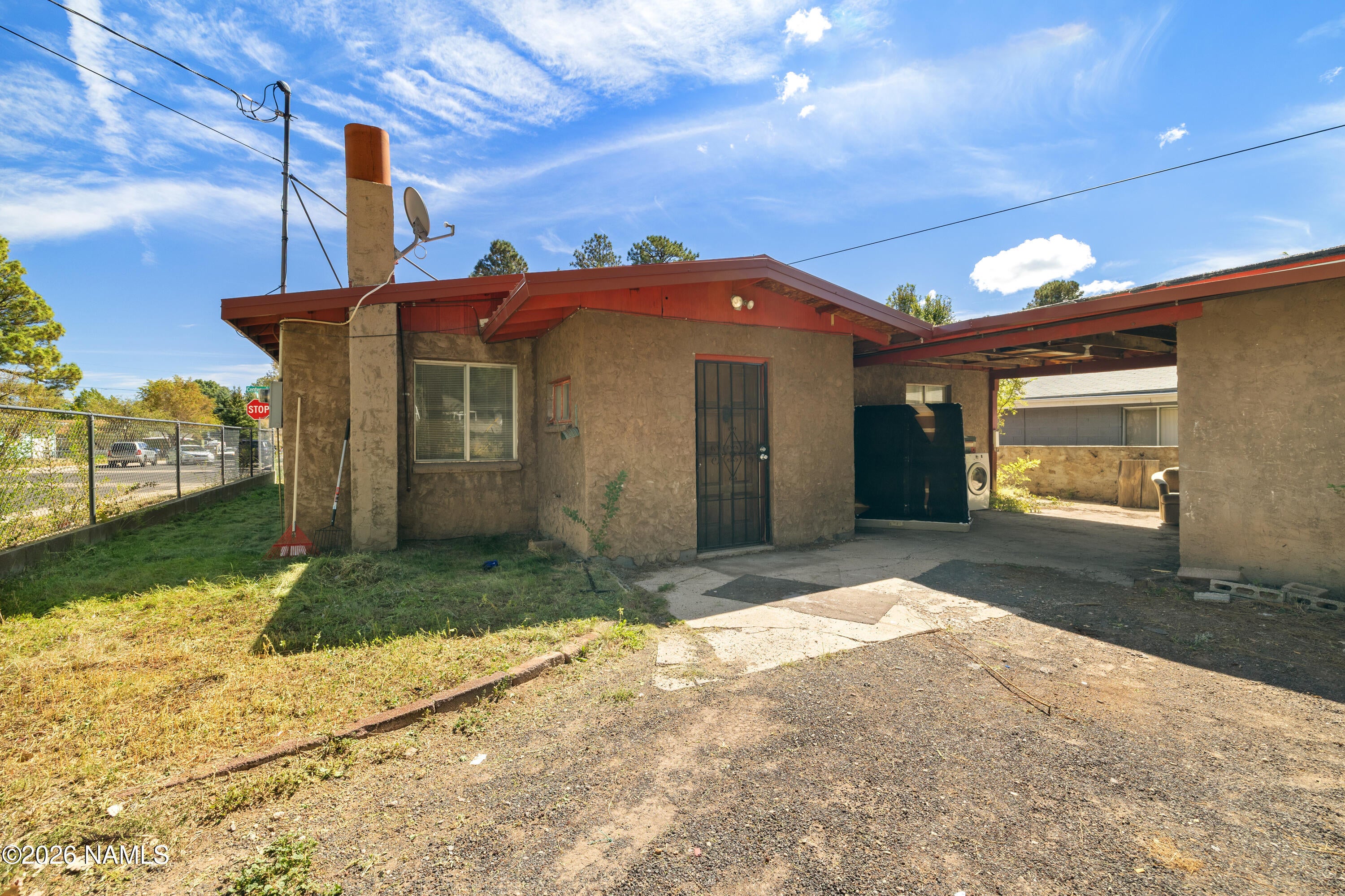 2621 N Center Street
