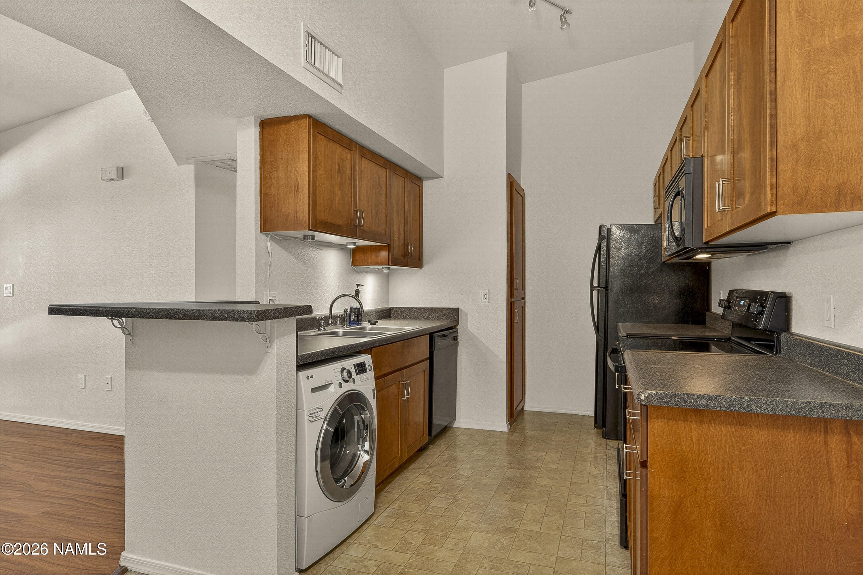 1385 W University Avenue B6-247