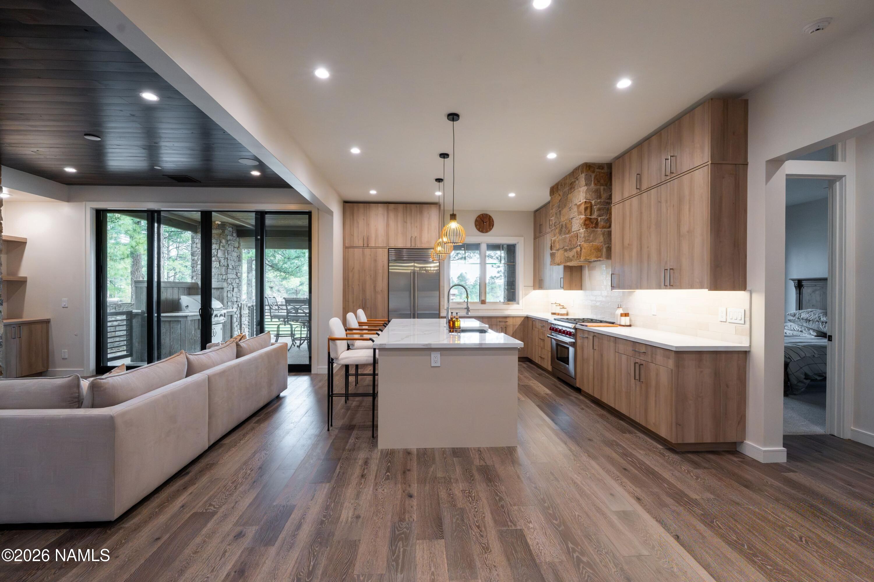 1733 E Bent Tree Circle 45